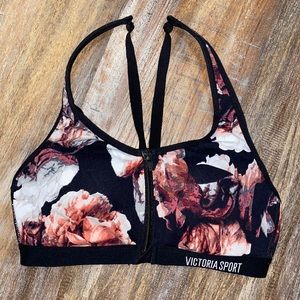 Victoria Sport Zip Bra 34B